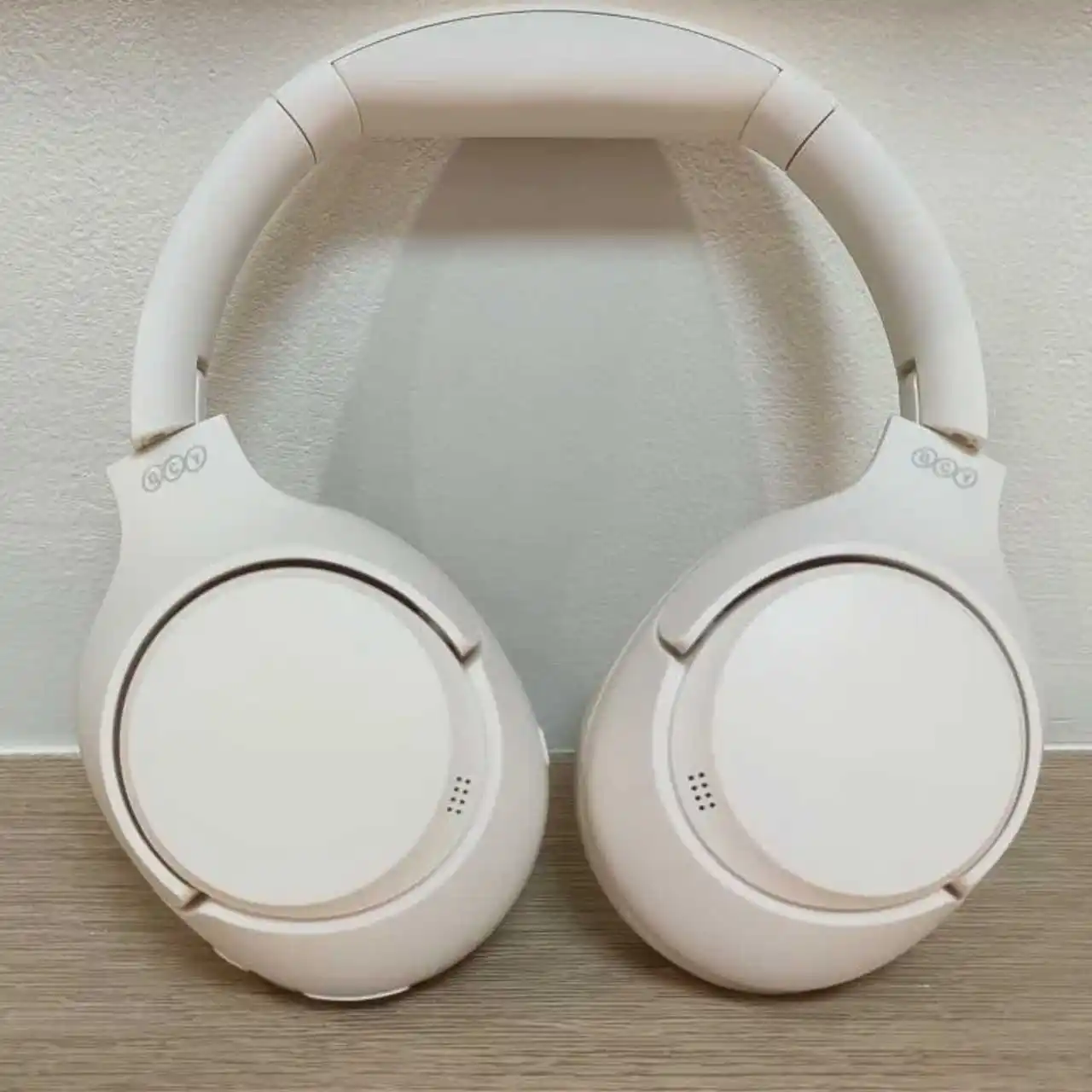 هدفون بی سیم QCY مدل H3 - سفید (گارانتی 18 ماهه شرکتی)